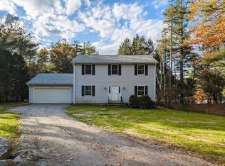 19 Abenaki St, Hubbardston, MA 01452