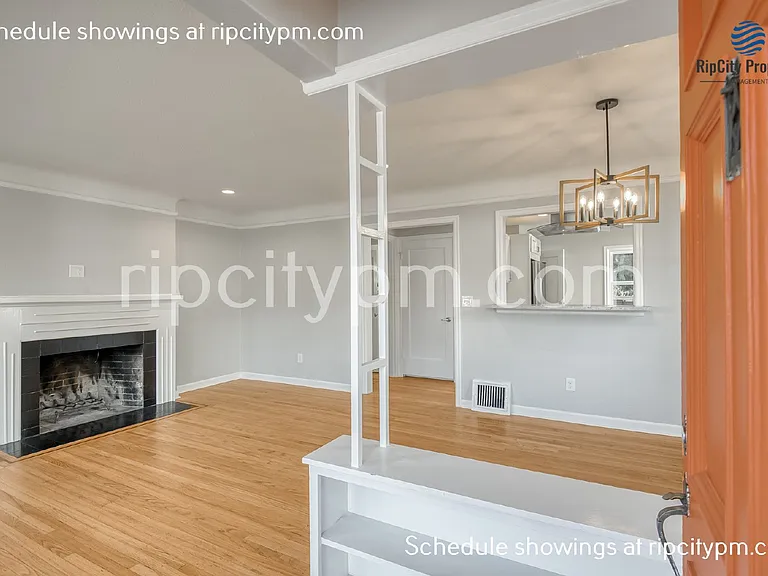 2521 SE 64th Ave — Photo 3
