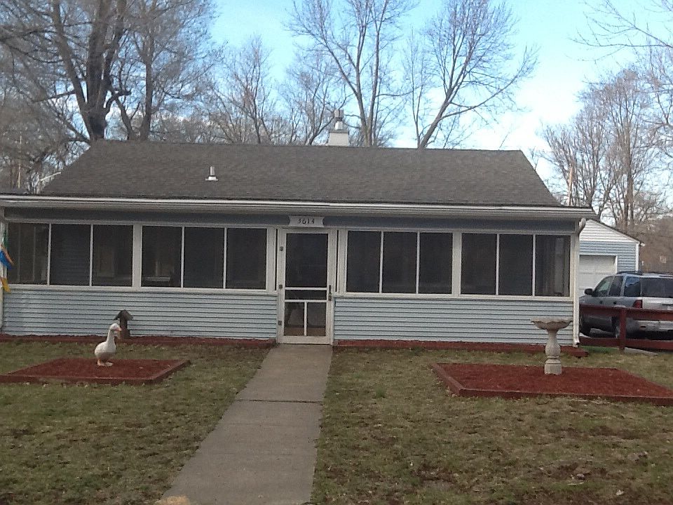 1st image of 3614 Victoria Ave