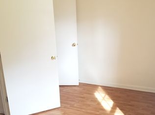 9600 7th Bay St APT 4, Norfolk, VA 23518