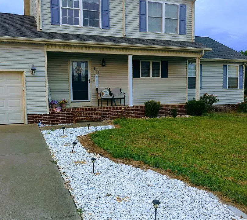 717 Claw Ct