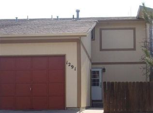 1291 Sweetwater Rd, Douglas, WY 82633