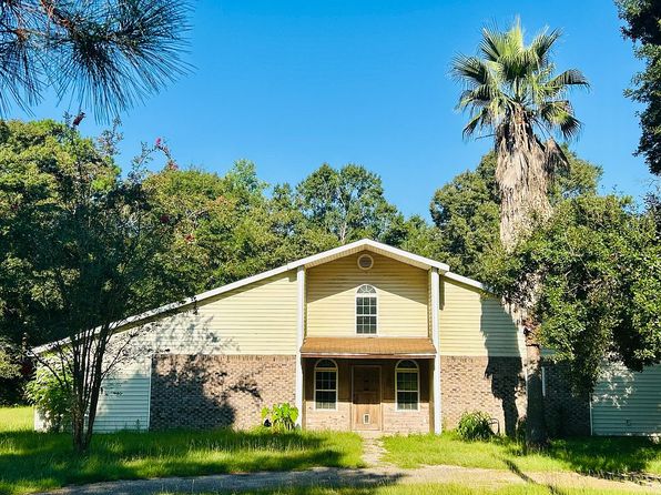 44 Lyons Rd