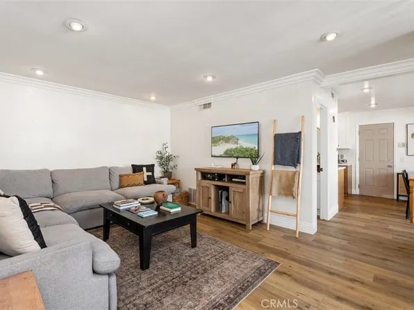 22985 Via Cereza #2B, Mission Viejo, CA 92691