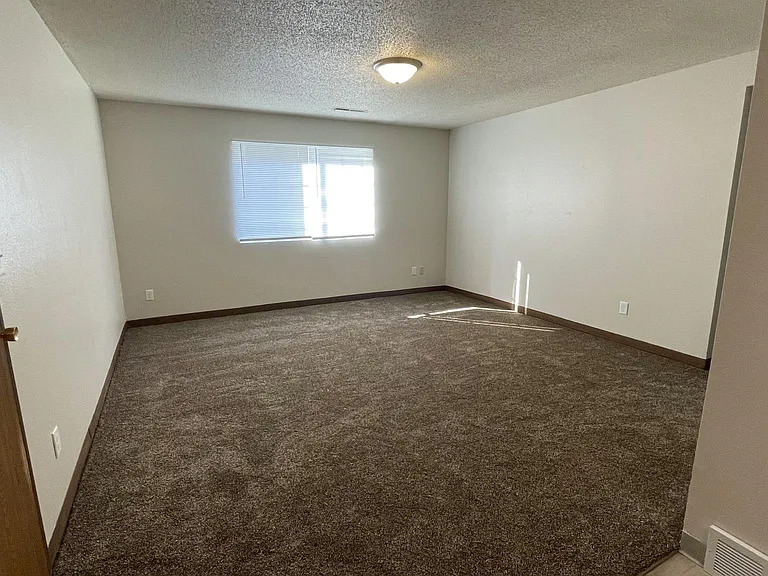 2458 Lakeside Dr #2 — Photo 16