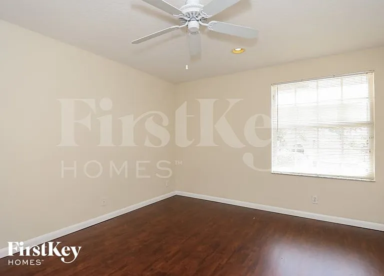 16337 SW 15th St — Photo 12