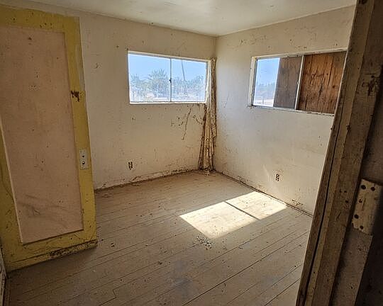 4th image of 7905 Luna Rd