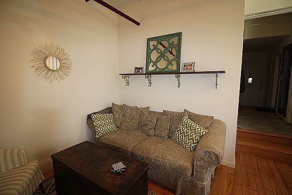 1st image of 11 W 17th St #10S