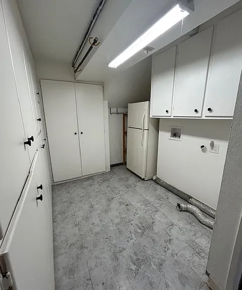 2614 E Richmond St — Photo 21
