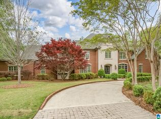 511 Kings Mountain Trl, Vestavia Hills, AL 35242
