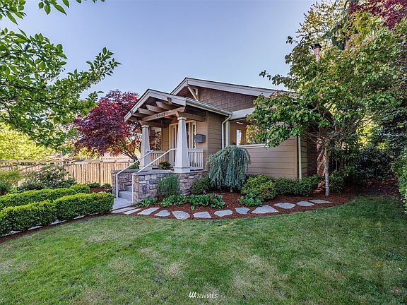 The yard is spectacular from every angle