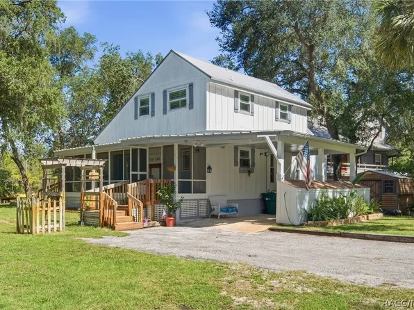 3585 E Westcove Ct, Dunnellon, FL 34434