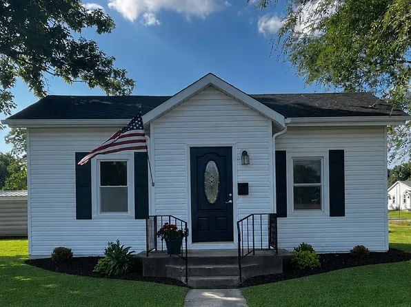 601 Sixth & Cherry, Montgomery City, MO 63361