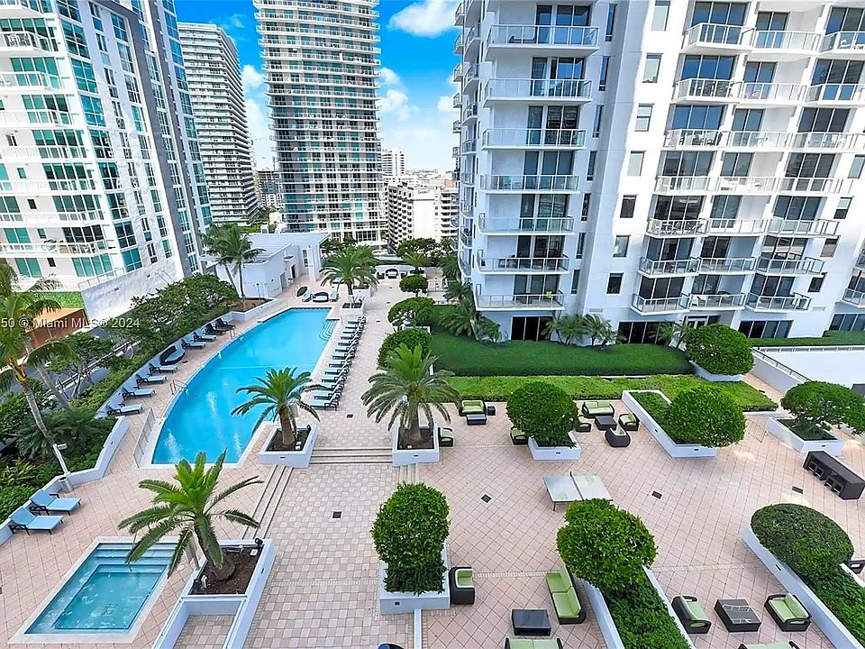 2nd image of 1050 Brickell Ave APT 1504