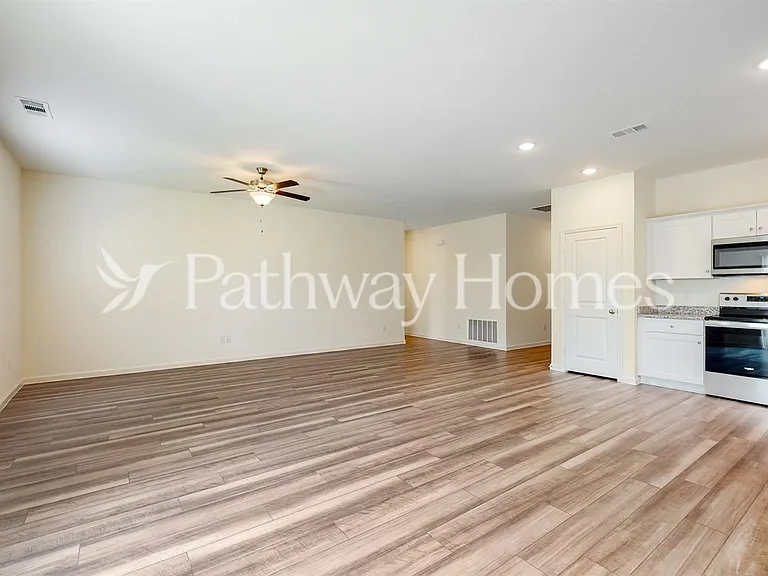 1529 Ancer Way — Photo 4