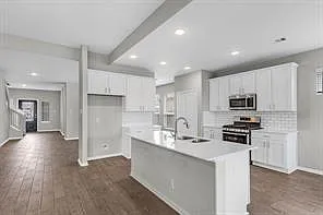 24430 Piney Harbor Ln Photo 1