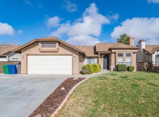 4353 Saddleback Rd, Palmdale, CA 93552