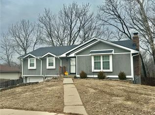 930 Josela Ct, Leavenworth, KS 66048