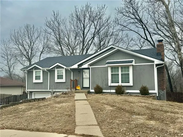 930 Josela Ct, Leavenworth, KS 66048