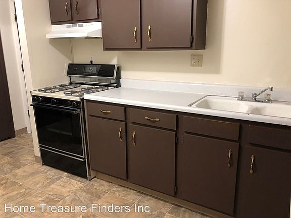 4th image of 3303 Wood Ave APT 22