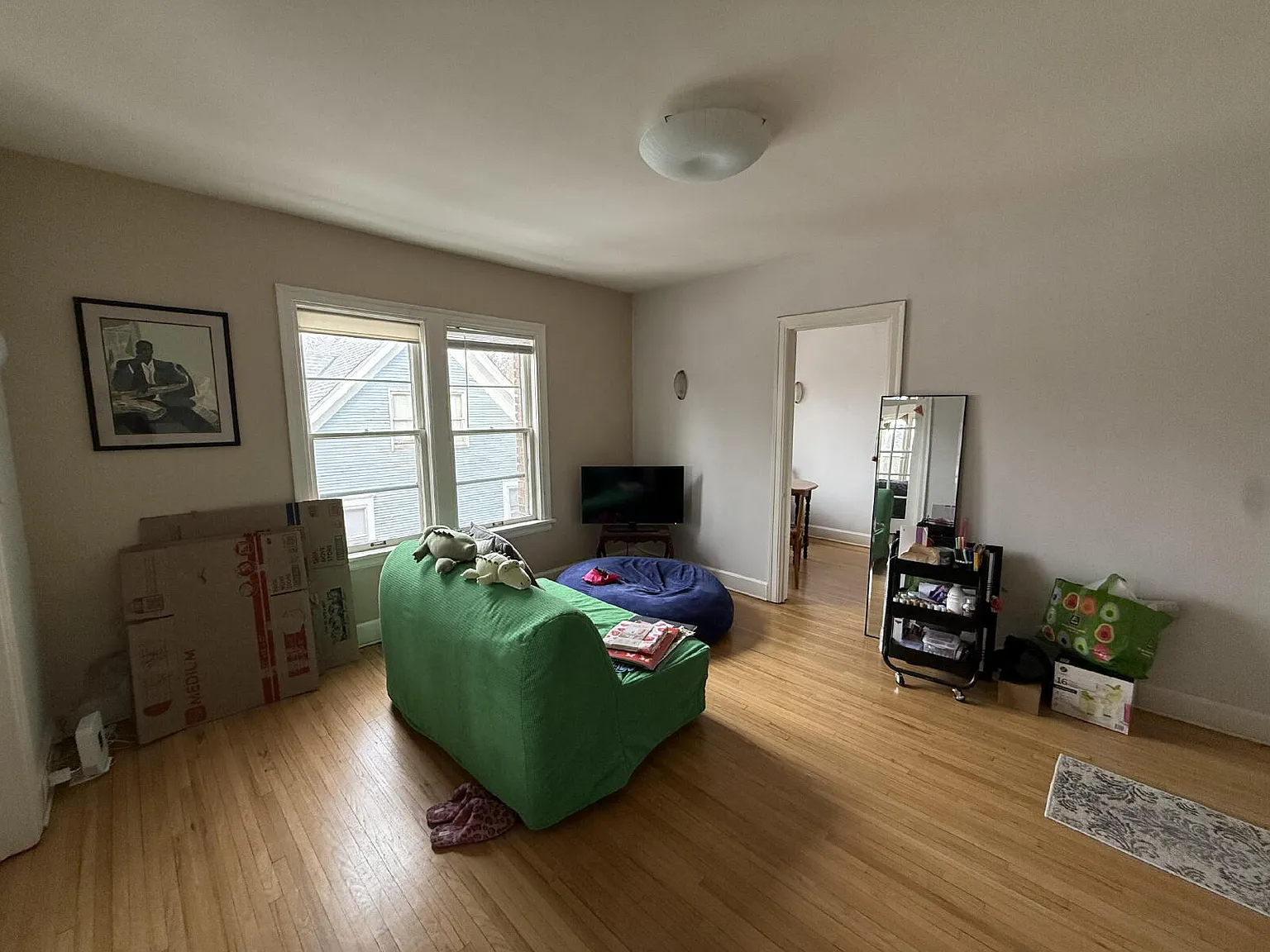 1 bed, 1.0 bath, 650 sqft, $1,097 — Photo 2