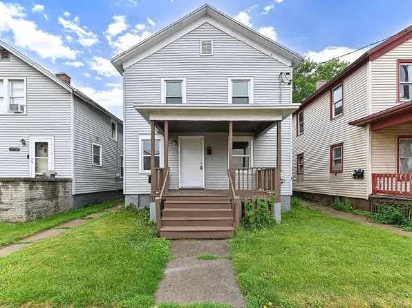 1218 N Memorial DRIVE, Racine, WI 53404