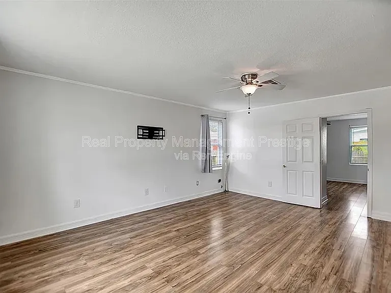 5309 Perry Ave — Photo 3