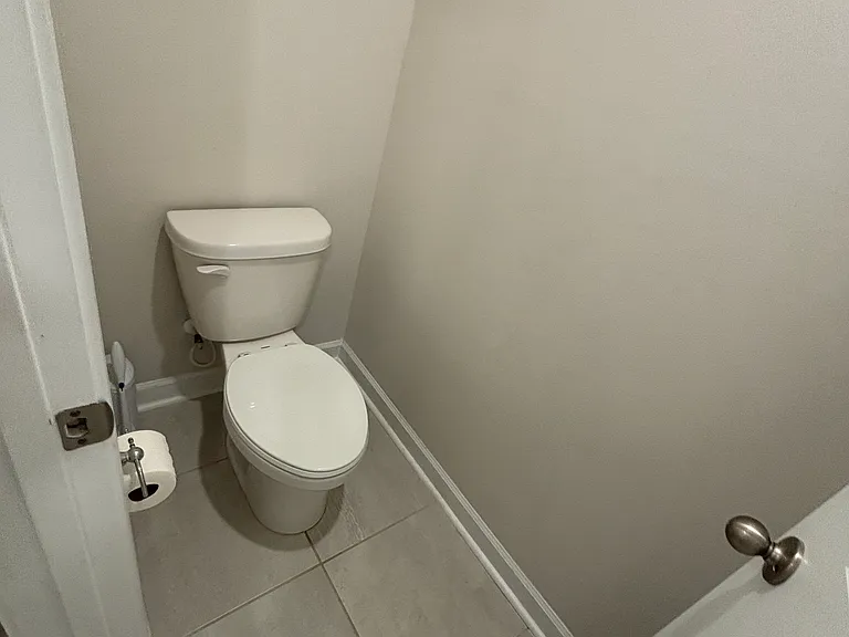 1754 Braemar Village Dr — Photo 30