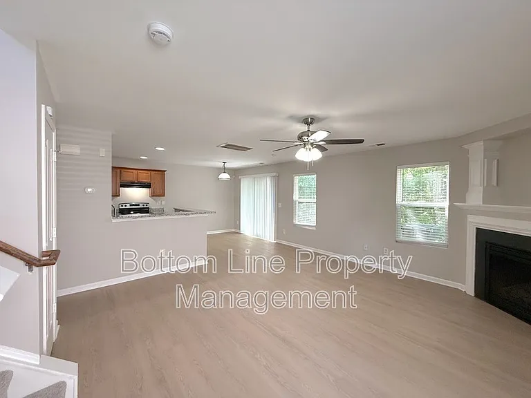 4918 Muskogee Dr — Photo 5