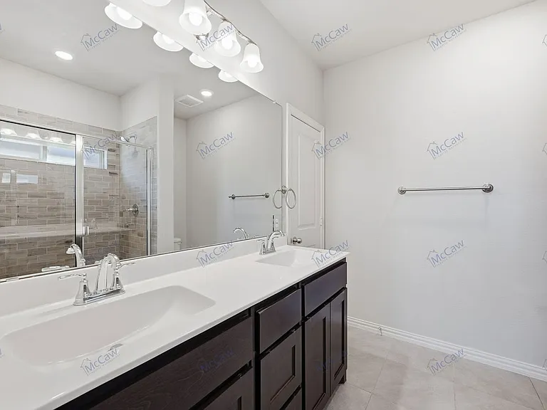 1409 Raleigh Path Rd — Photo 16