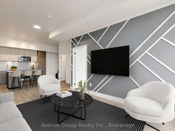 220 Missinnihe Way #507, Mississauga, ON L5H 0A9