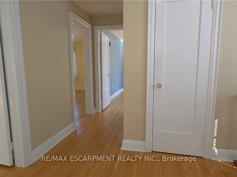 2047 James St — Photo 13
