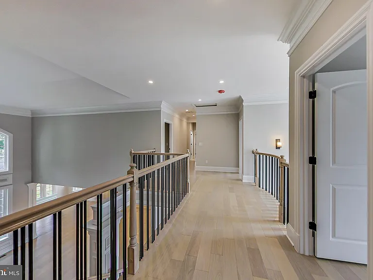 3104 Sleepy Hollow Rd — Photo 23