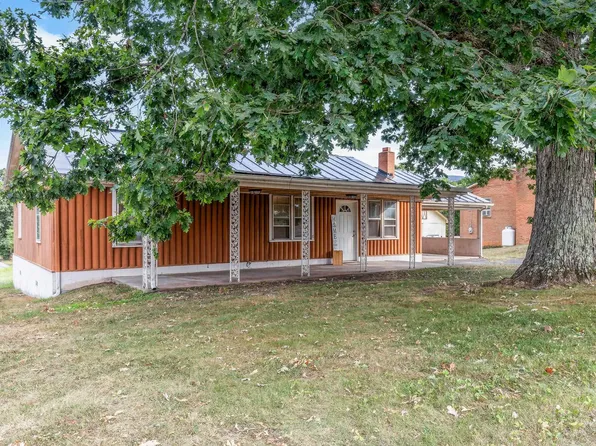 1086 Cold Springs Rd, Stuarts Draft, VA 24477