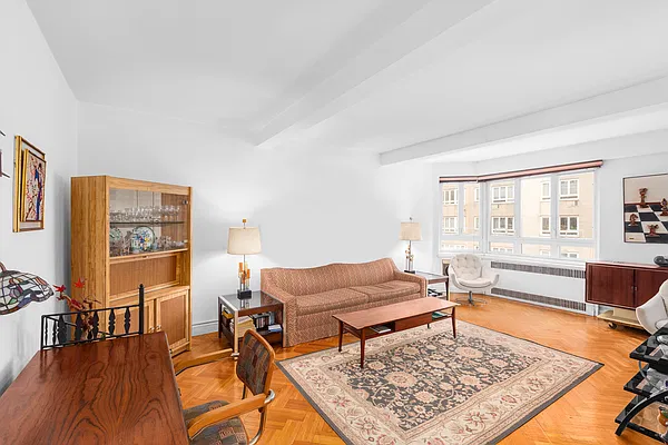 Sold by Compass | media 1