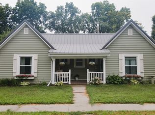 306 E Buchanan St, Winterset, IA 50273