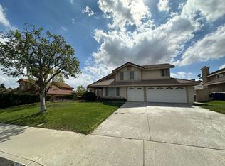 137 Sandpoint Ln, Riverside, CA 92506