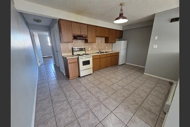 2 bed, $1,450 — Photo 4