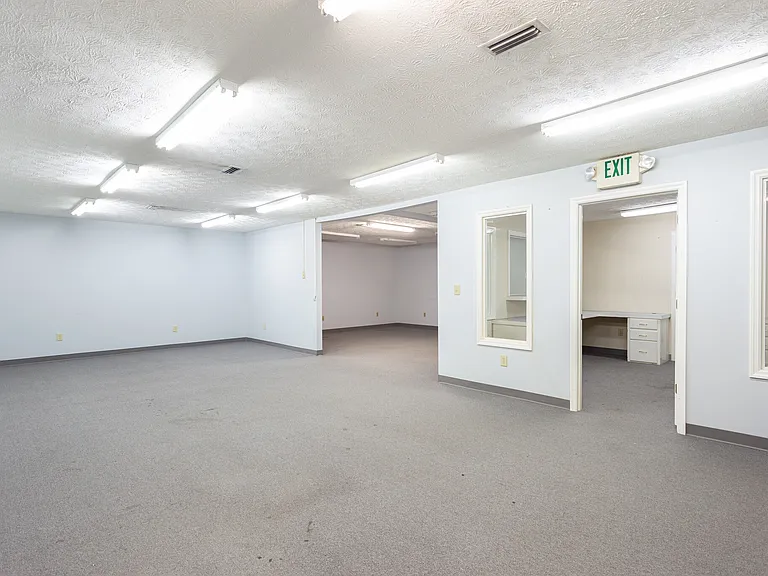 620 Quintard Ave #1 — Photo 14
