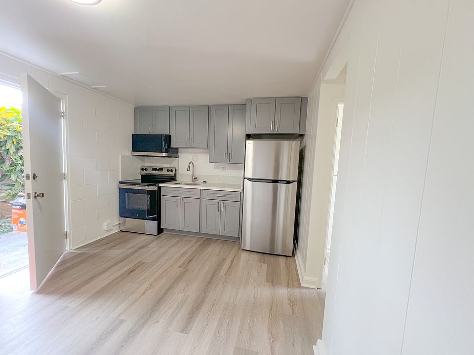 1st image of 849 Hauoli St APT 3