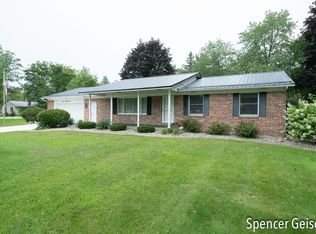 434 Levac Dr, Belding, MI 48809