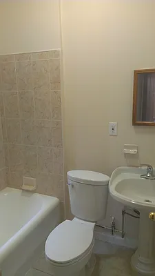 Rented by The Bedford Hill Group | media 7