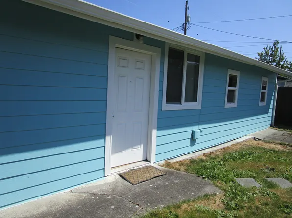 7021 S Lawrence St #B, Tacoma, WA 98409