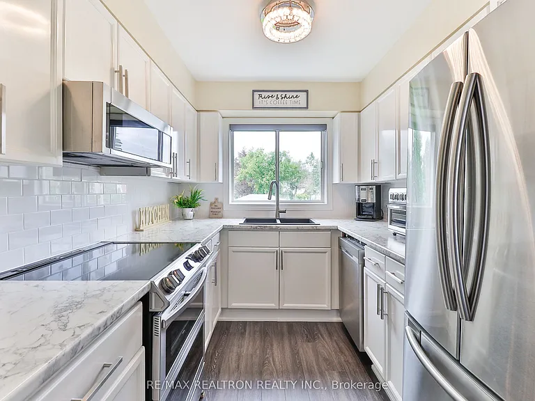 24 Laguna Pkwy #7 — Photo 8