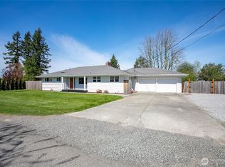 412 W 2nd St, Everson, WA