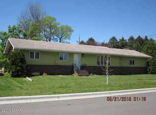 312 10th Ave SE, Elbow Lake, MN 56531