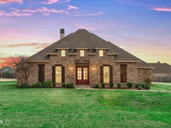 305 Granite Dr, Haughton, LA 71037