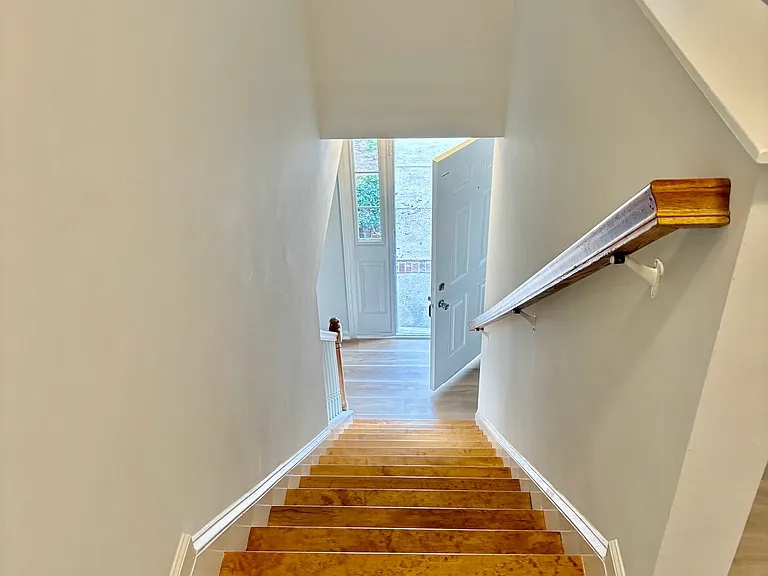 10 Kilburn Ln — Photo 32