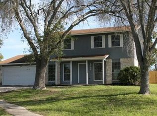5702 Charwood Dr, San Antonio, TX 78233