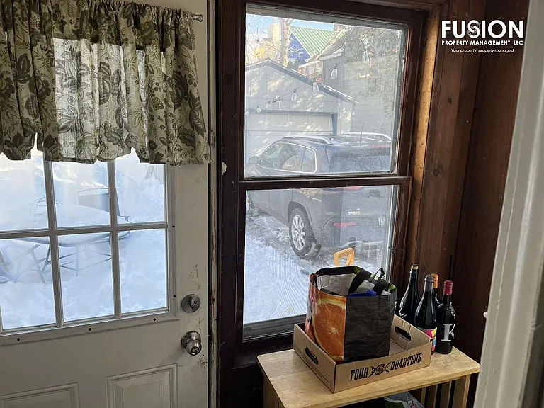 46 Lafountain St — Photo 9